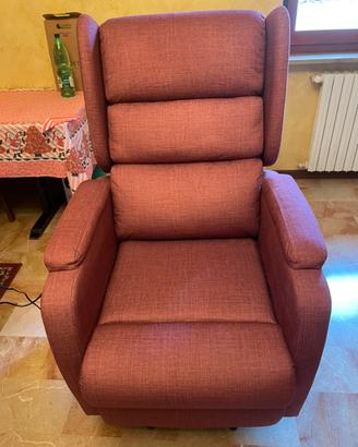 Poltrona elettrica reclinabile Wimed 2 motori