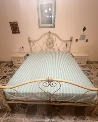 Camera da letto classica completa avorio