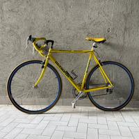 Bici da corsa Olympia Racing gialla – componenti C