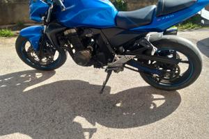 Kawasaki Z 750 - 2005