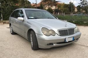 Mercedes C220 TD station wagon