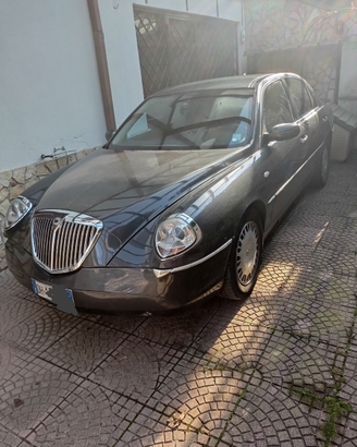 Lancia thesis