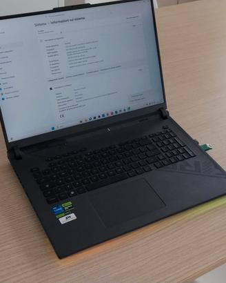 STUPENDO NOTEBOOK ASUS G814J
