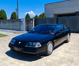Renault Alpine V6 TURBO