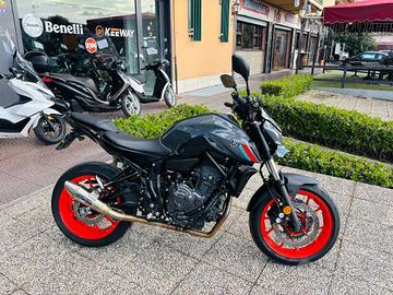 YAMAHA MT-07 TUTTO INCLUSO ANCHE PASSAGGIO! MINI