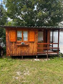Pre ingresso , casetta