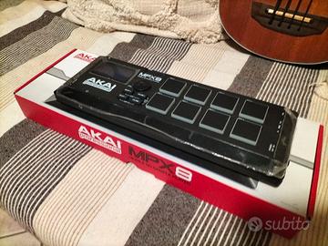 Campionatore Akai MPX-8