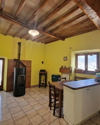 Trilocale a Lugnano in Teverina