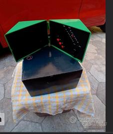 radio otto design verde anni 80
