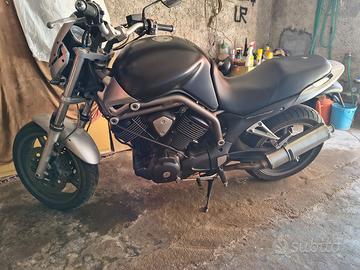 Yamaha bulldog 1100 anno 2004