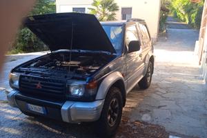 Mitsubishi Pajero gls 