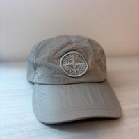 Cappello stone island