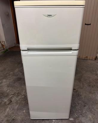 Frigorifero Zoppas 235L doppia porta con freezer