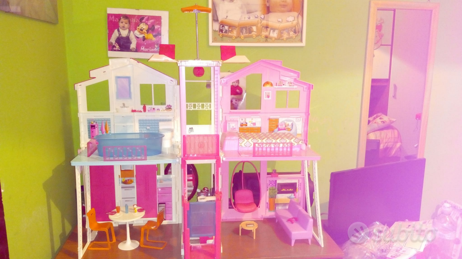 Barbie tovaglia e festone - Tutto per i bambini In vendita a Reggio Calabria