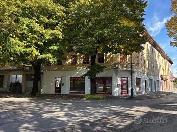SPAZIO COMMERCIALE IN CENTRO
