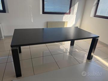 Tavolo 8 posti