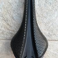 Fizik Antares Versus Evo Adaptive R3