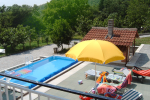 Villa in località Monticchio Laghi