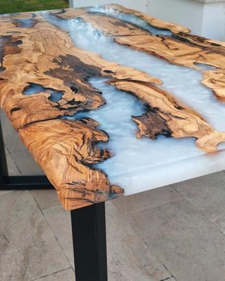 🌿 Tavoli in legno e resina personalizzati 