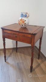 Tavolino antico in legno portagioie