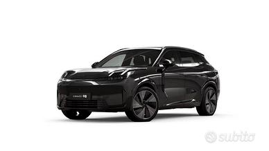 LYNK&CO 08 MORE