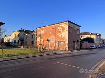 MULTILOCALE A MARCARIA