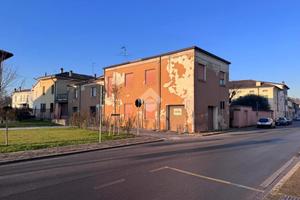 MULTILOCALE A MARCARIA