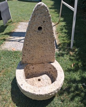 Fontana da giardino in marmo