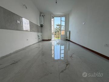 3 LOCALI A STRADELLA