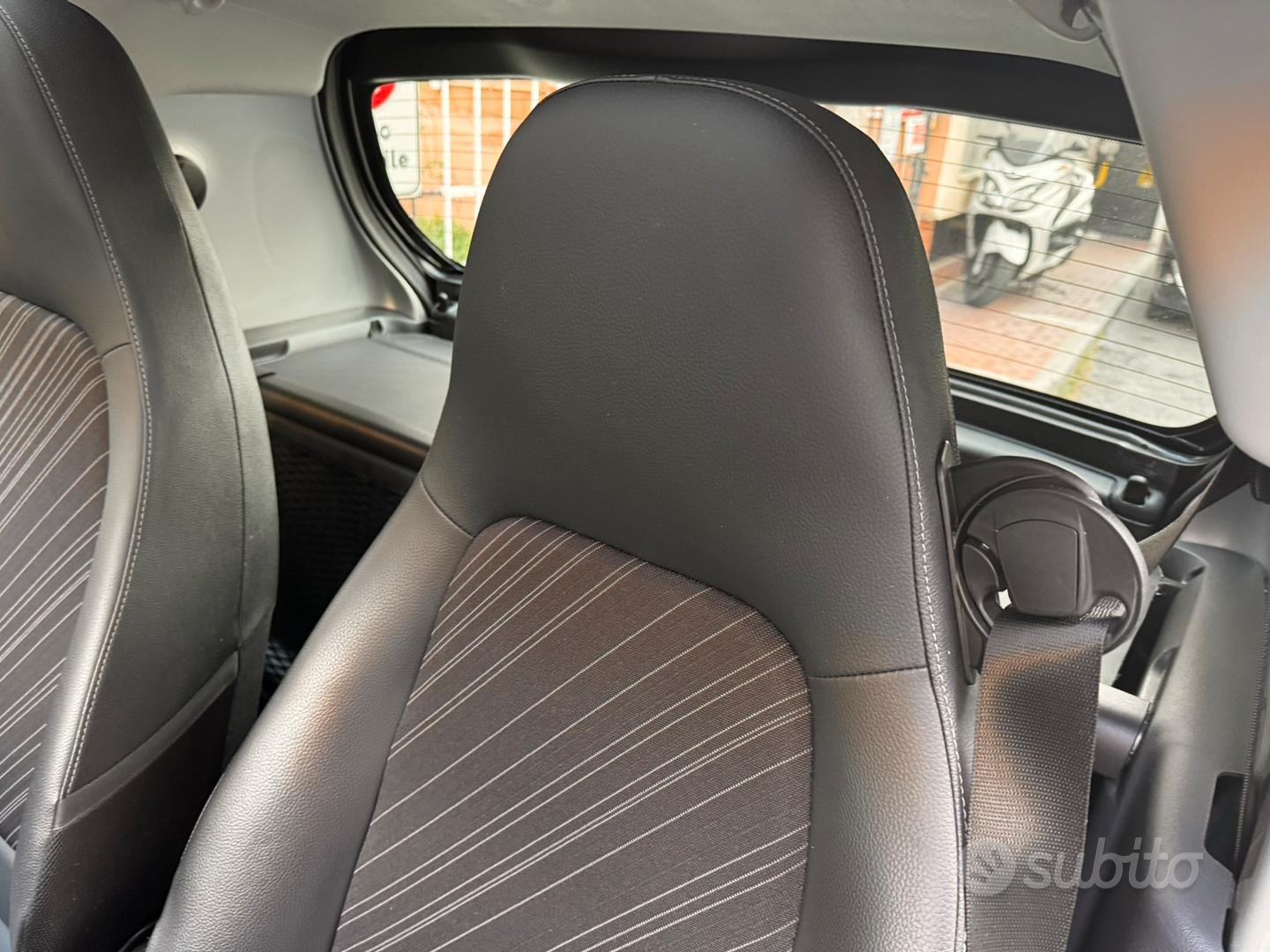 Smart Fortwo 2013 photo 2