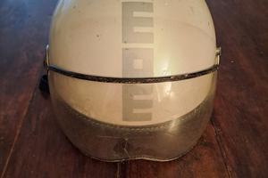 casco momo design bianco