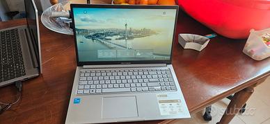 ASUS VivoBook 15 F1504Z 15.6" FHD I3 8GB 500GB UHD