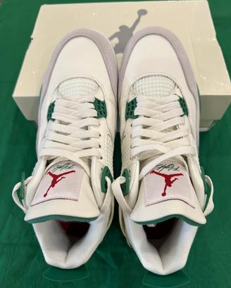 Nike SB x Jordan Air Jordan 4 "Pine Green" EU38