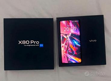 Leggi tutto Vivo X80 PRO