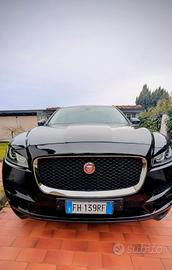 JAGUAR F-Pace 2.0 D 180 CV AWD aut. Prestige