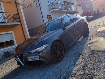Alfa Romeo Giulia 2.2 Turbodiesel 150 CV Business-