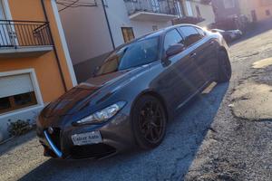 Alfa Romeo Giulia 2.2 Turbodiesel 150 CV Business-