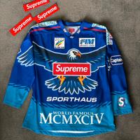 Supreme Eagle Moto Jersey in Royal Blu