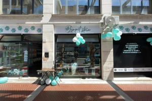 Negozio accessori mangimi animali Petshop