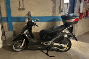 Aprilia Scarabeo 500 - 2010