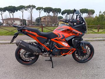 KTM 1290 SUPER ADVENTURE