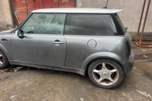 Mini Cooper Benzina e Gpl