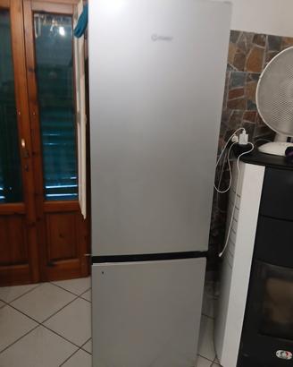 frigorifero indesit