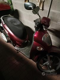 Scooter Kymco people 150