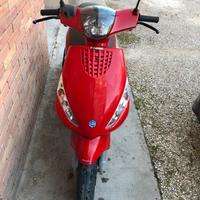 Piaggio Zip 50 4T