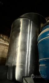 Attrezzatura per vino