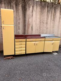 Cucina faacme armadietti anni 50 60 vintage