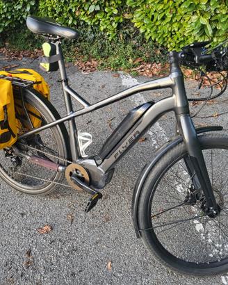 E-BIKE FLYER TARGATA, velocità max 45Km/h.