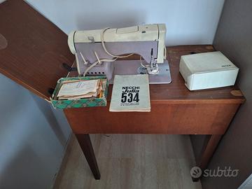 Necchi Julia Supernova 534