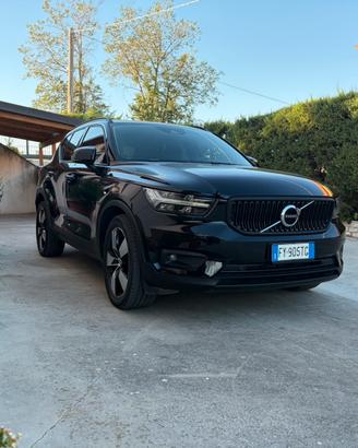 Volvo xc40 d3